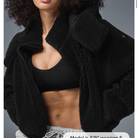 ALO Yoga Jackets & Blazers - ALO Yoga Foxy Sherpa Jacket